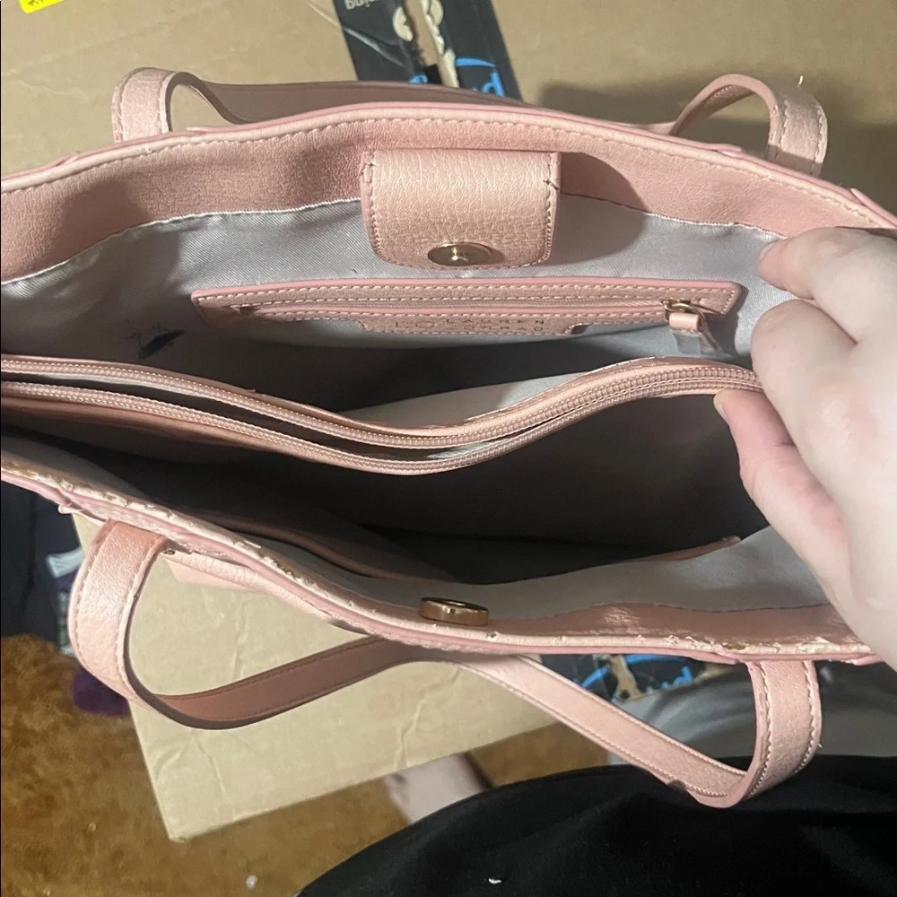 LC Lauren Conrad Blush Pink Tote - Picture 3 of 10